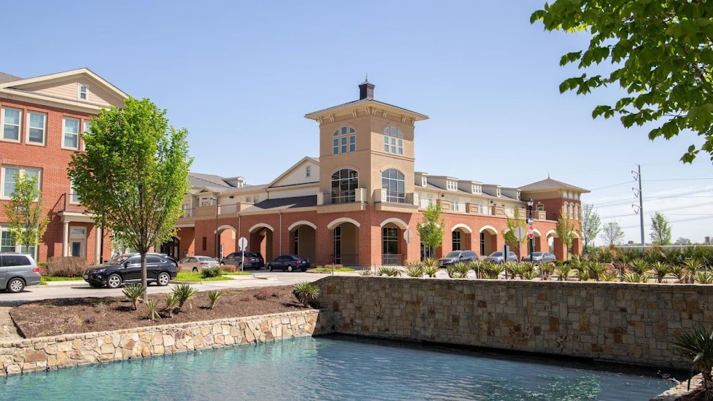 the courtyard at the village apartments in san, california